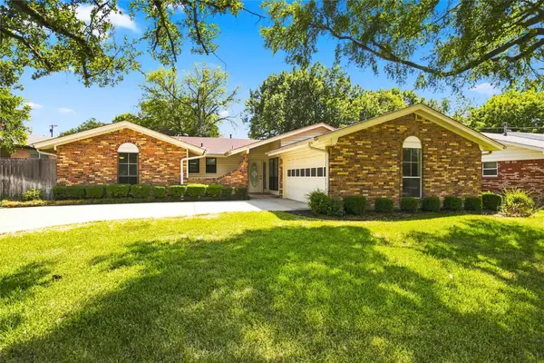 820 E Windsor Drive, Denton, TX 76209