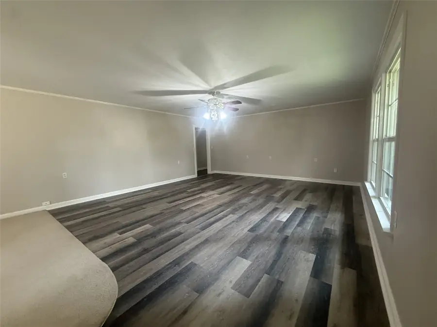 304 6th Street Nw, Springhill, LA 71075 - #3