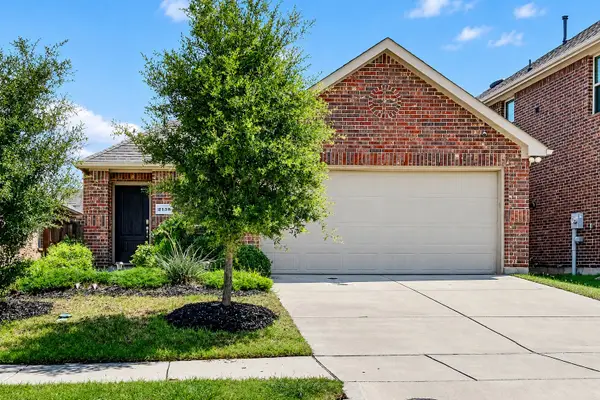 2138 Hobby Drive, Forney, TX 75126
