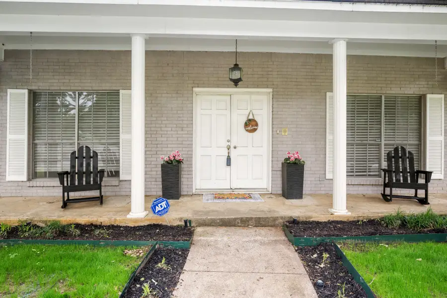 1804 W Cedar Elm Drive, Arlington, TX 76012 - #2