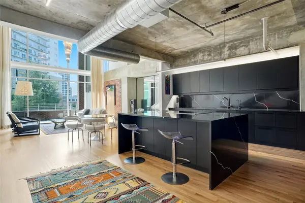 2011 Cedar Springs Road #104, Dallas, TX 75201