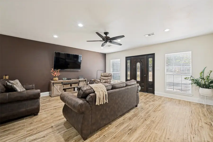 7008 Beaty Street, Fort Worth, TX 76112 - #3