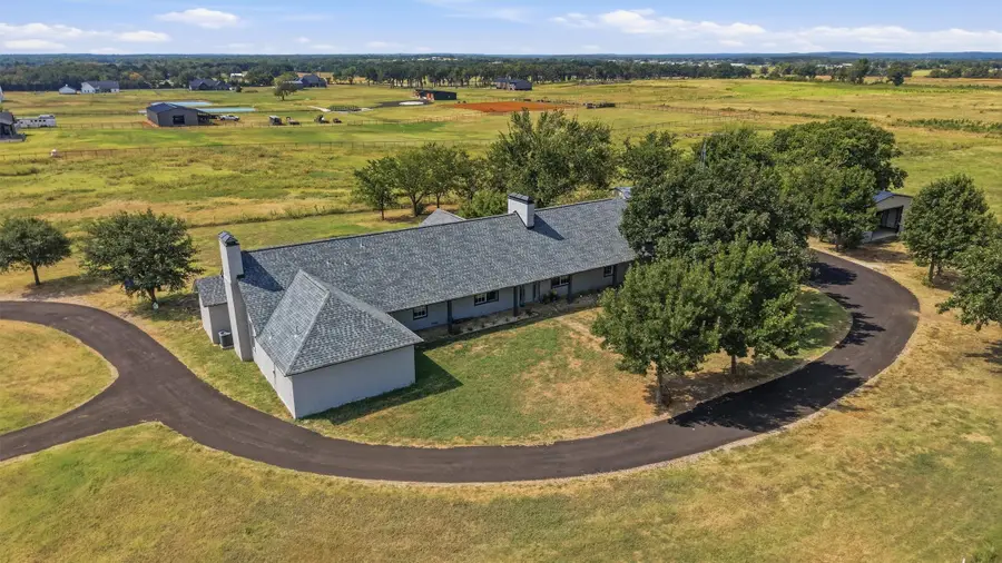 705 Club Lake Road, Whitesboro, TX 76273 - #2