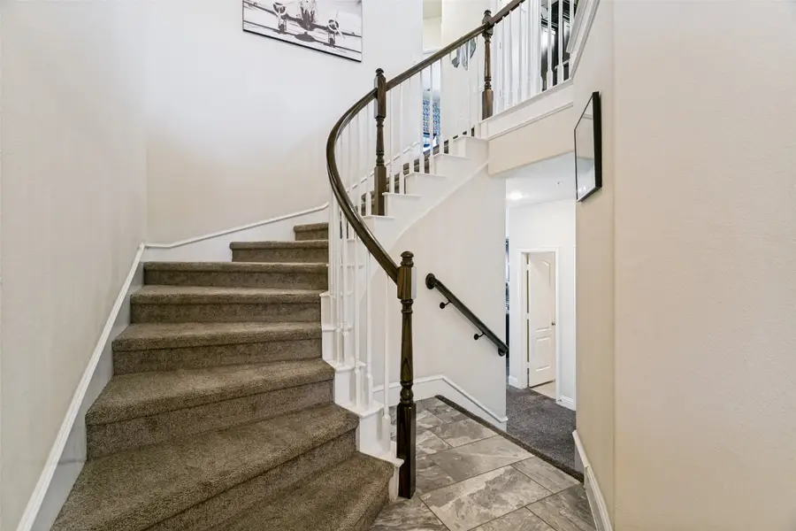 2662 Sherwood Drive, Lewisville, TX 75067 - #3