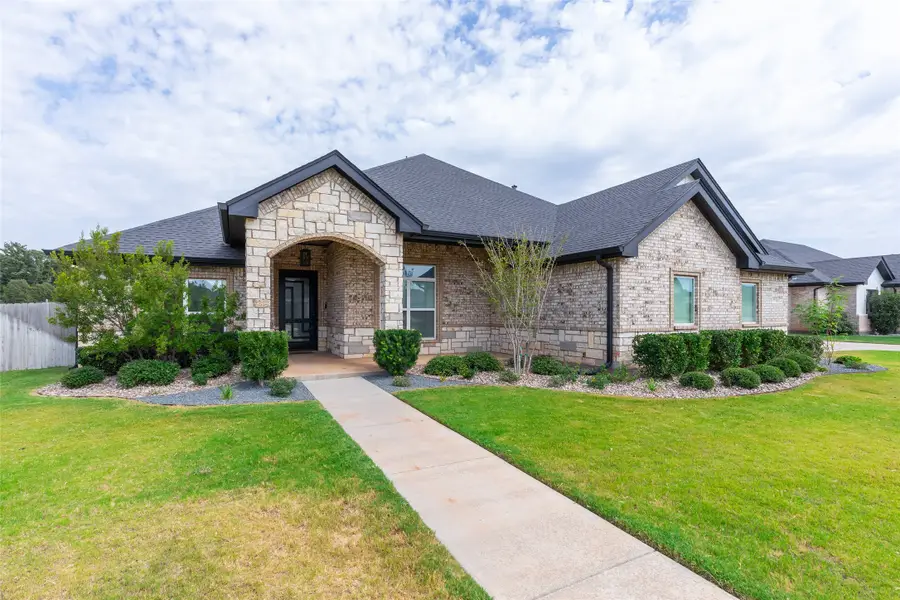 2301 Manor Oaks Terrace, Abilene, TX 79602 - #2