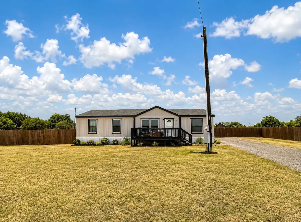 142 Gary Court, Decatur, TX 76234 - #1