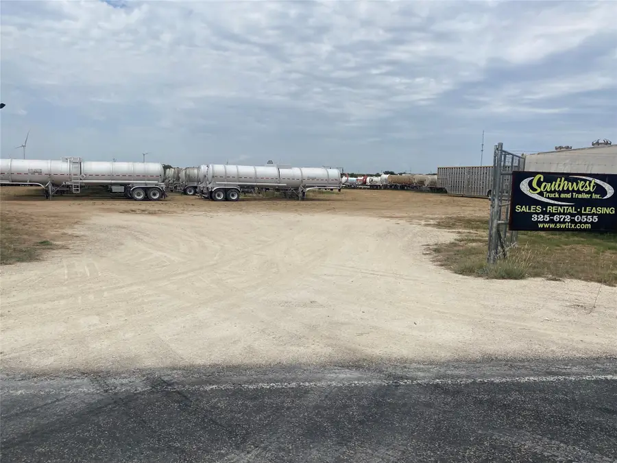 8306 I-20, Clyde, TX 79510 - #2