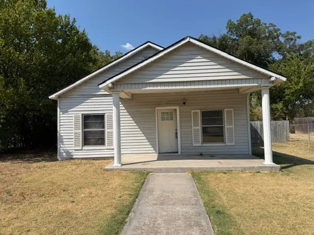 503 E Main Street, Decatur, TX 76234 - #2