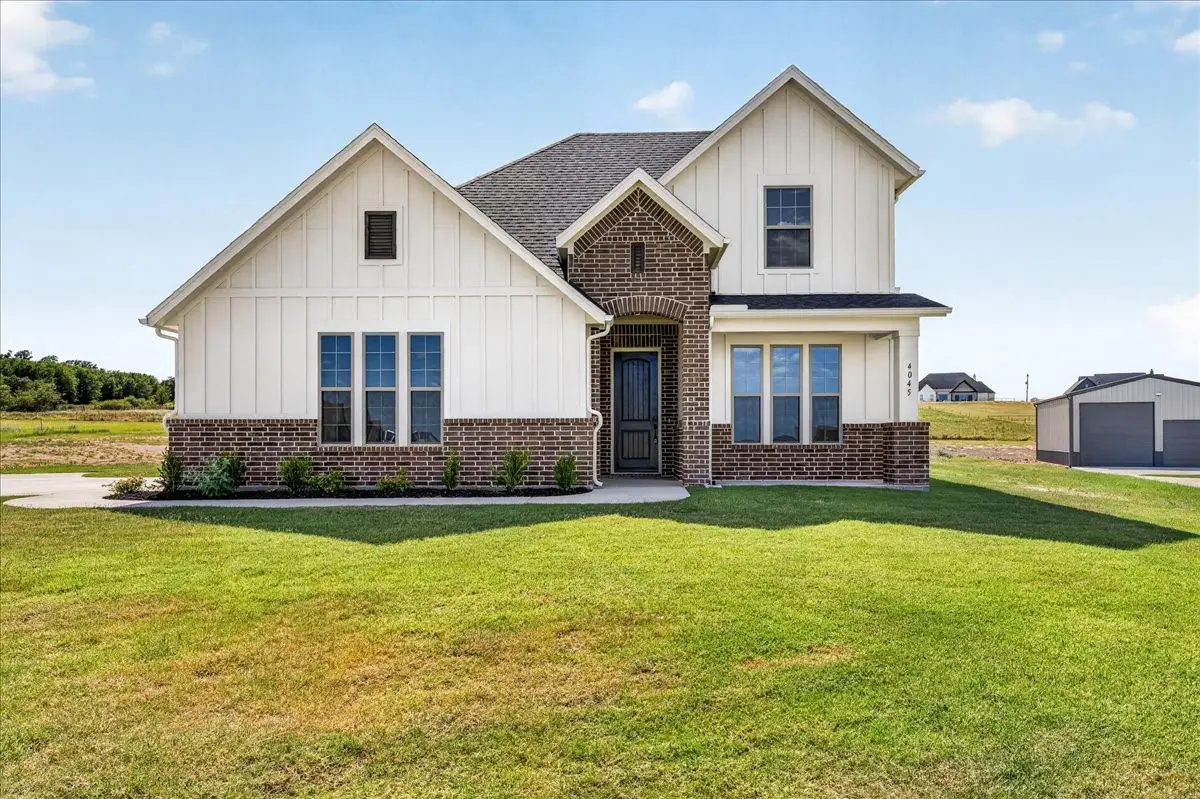 4045 Westfork Way, Springtown, TX 76082 - #1