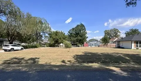 201 Grayson Street, Pottsboro, TX 75076