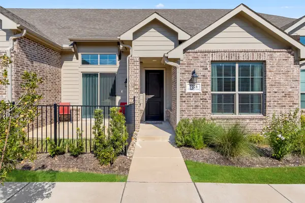 7226 Calistoga Lane, Grand Prairie, TX 75054