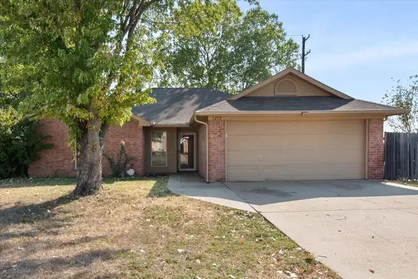 1212 Charles Drive, Alvarado, TX 76009