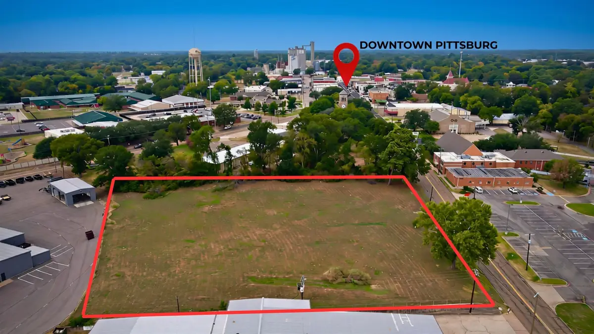 325 Jefferson Street, Pittsburg, TX 75686 - #1