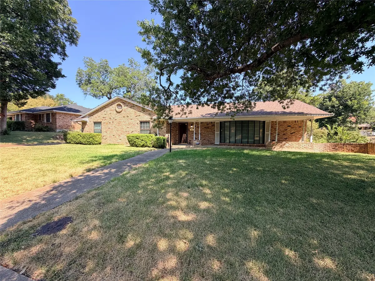 921 Medalist Drive, Dallas, TX 75232 - #1