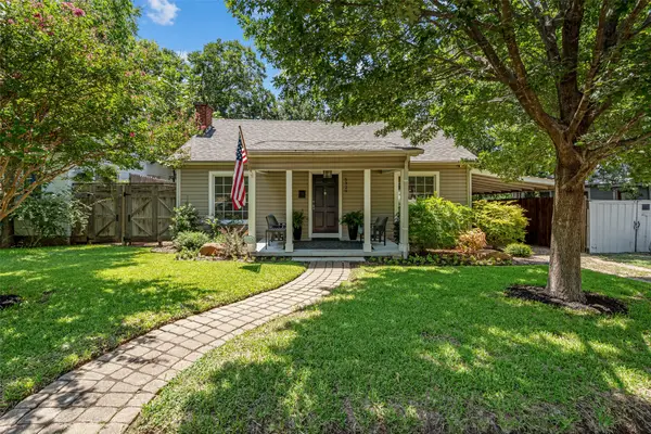 5329 Pershing Avenue, Fort Worth, TX 76107