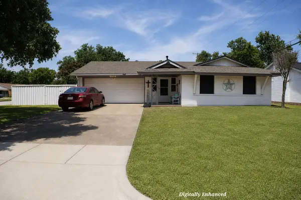 4732 Darla Drive, Fort Worth, TX 76132