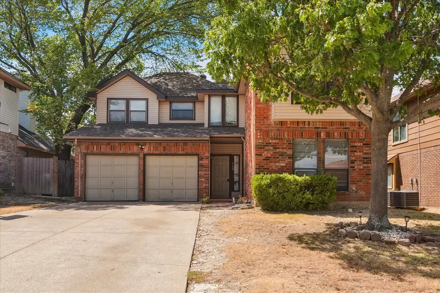 720 Ford Drive, Cedar Hill, TX 75104 - #2