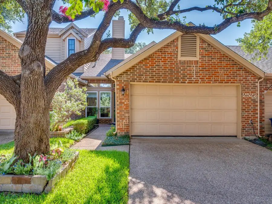 2522 Mallard Cove, Carrollton, TX 75006 - #2