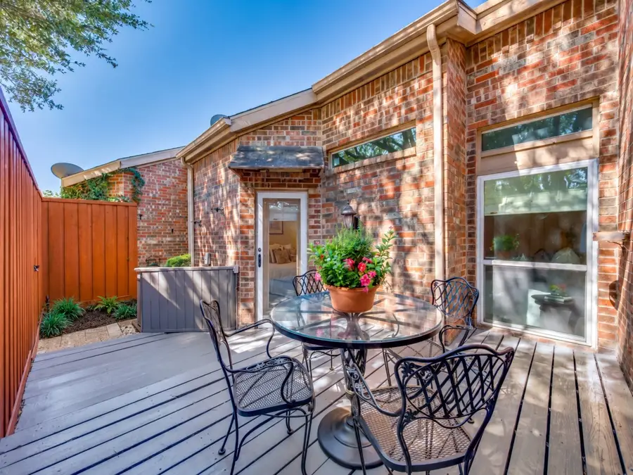 2522 Mallard Cove, Carrollton, TX 75006 - #3