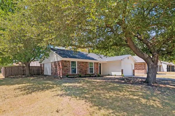 201 Mapleridge Drive, Rockwall, TX 75032