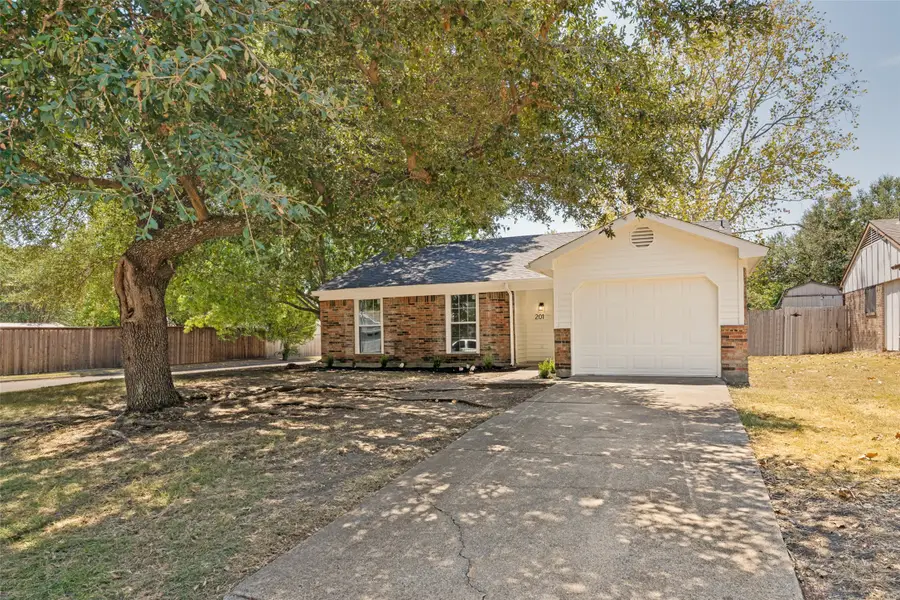 201 Mapleridge Drive, Rockwall, TX 75032 - #2