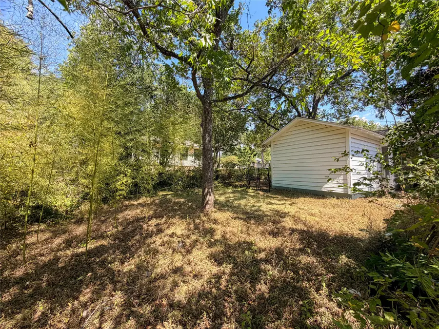 2701 Park Avenue, Waco, TX 76711 - #3