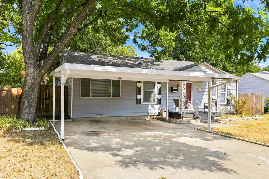 3116 Cedar Park Boulevard, Richland Hills, TX 76118 - #2