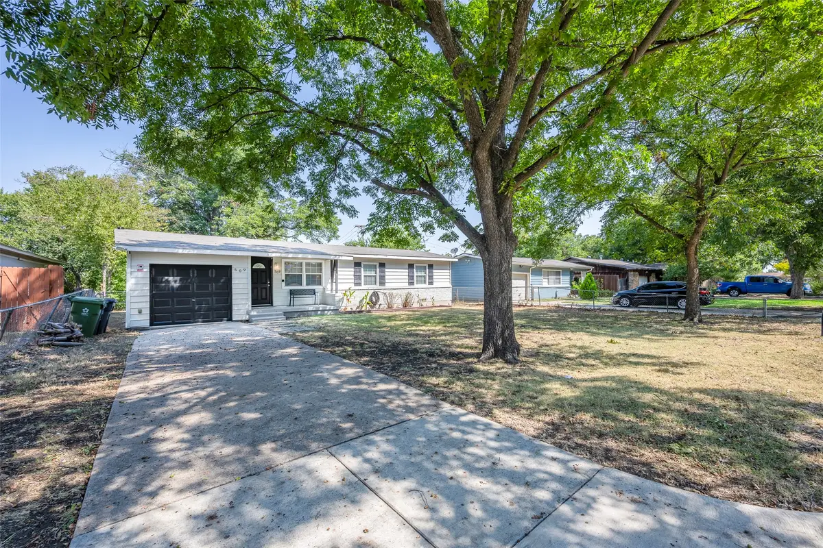 509 Circle Drive, Arlington, TX 76010 - #1