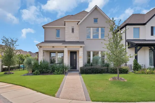 708 Prairie Falcon Drive, Arlington, TX 76005