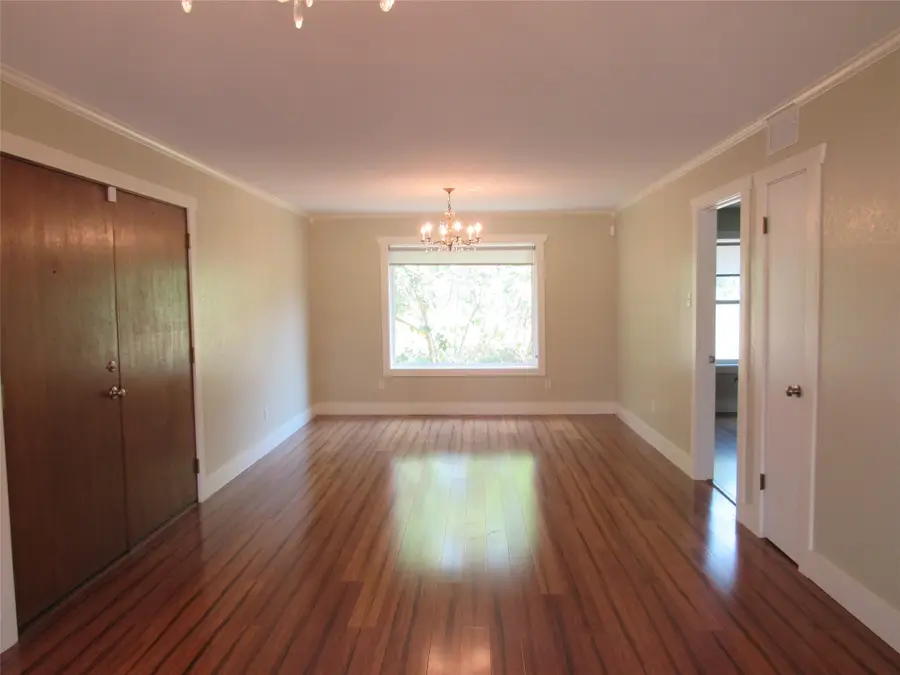 626 Friendly Oaks Drive, Bruceville, TX 76630 - #2
