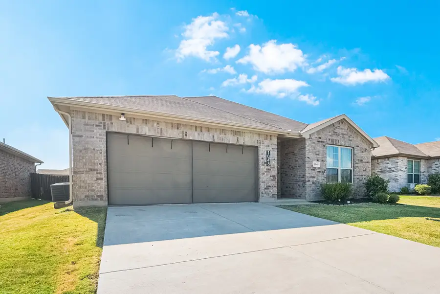 1048 Waverly Drive, Van Alstyne, TX 75495 - #2
