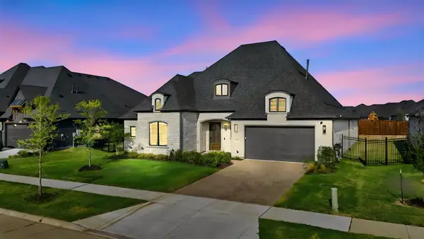 230 Pearland Drive, Prosper, TX 75078