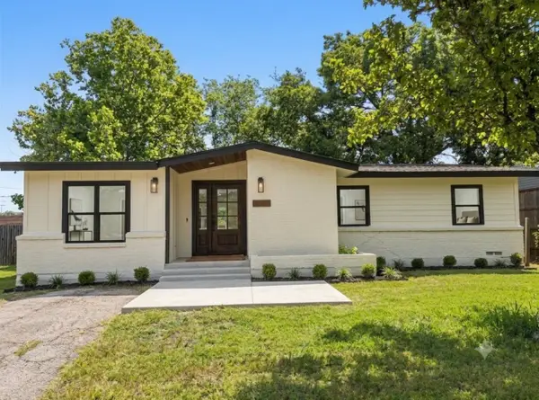 2305 Lockhart Avenue, Dallas, TX 75228