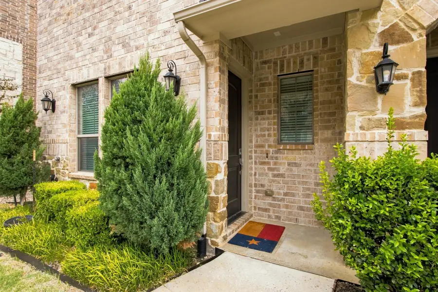 303 Ferndale Street, Lewisville, TX 75056 - #3