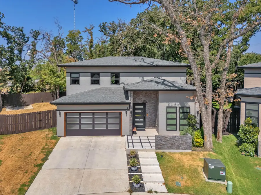 3059 Tall Oaks Court, Corinth, TX 76210 - #2