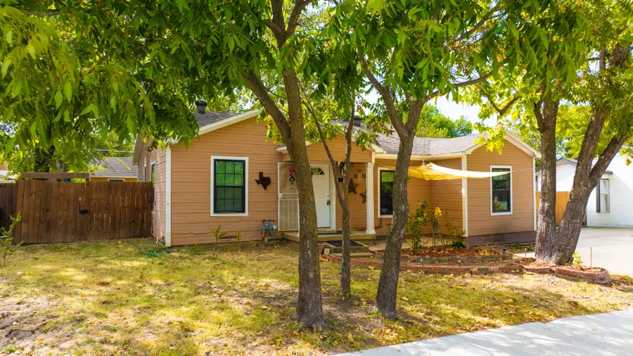 1001 S 5th Street, Garland, TX 75040 - #2