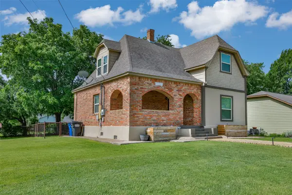 230 E Main Street, Lindsay, TX 76250