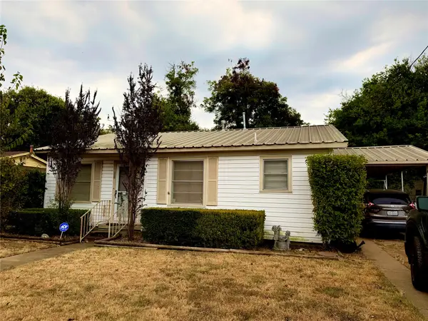 113 Moon Street, Cleburne, TX 76033