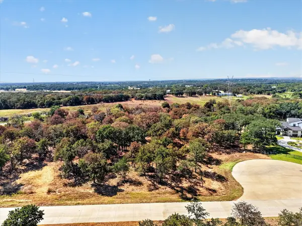 849 Gingers Way, Bartonville, TX 76226