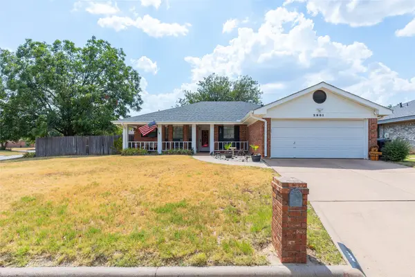 2901 Oak Ridge Court, Abilene, TX 79606