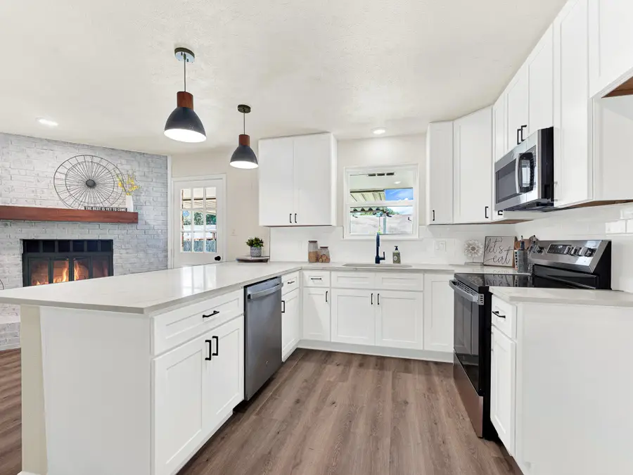 1926 Normandy Drive, Irving, TX 75060 - #2