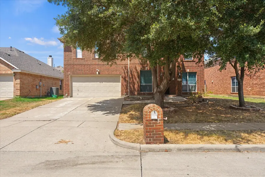 2236 Sparrow Hawk Court, Grand Prairie, TX 75052 - #2