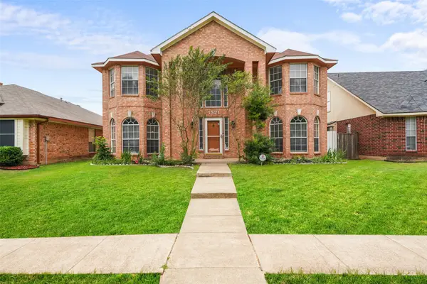 1521 Curtis Lane, Cedar Hill, TX 75104