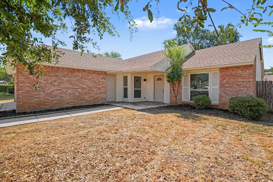 7116 Blackberry Drive, Arlington, TX 76016 - #2