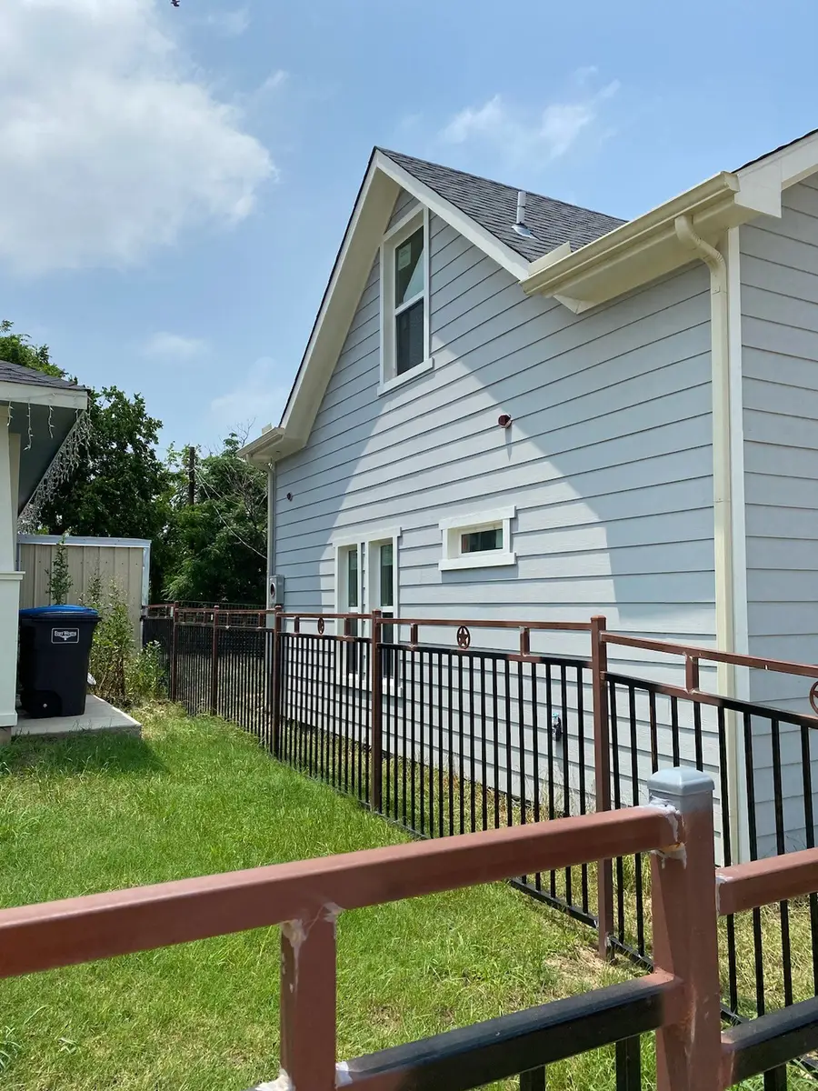1424 Bessie Street, Fort Worth, TX 76104 - #2