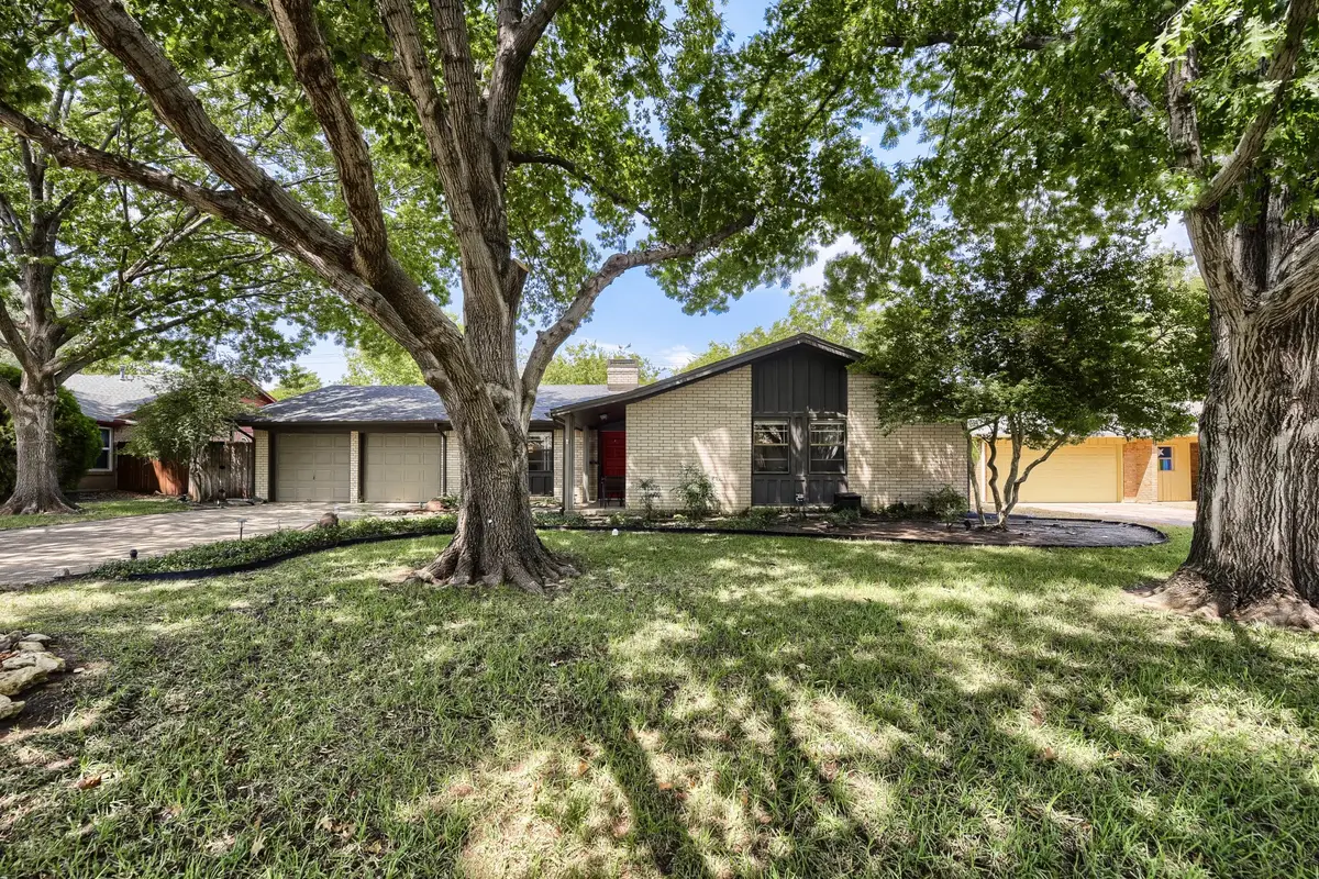 1300 Greenbriar Street, Denton, TX 76201 - #1