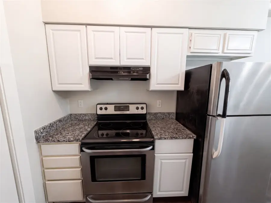 108 Marvin Gardens, Waxahachie, TX 75165 - #3