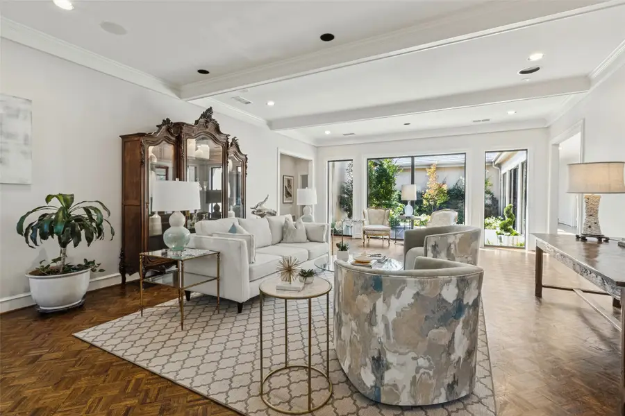 10 Saint Laurent Place, Dallas, TX 75225 - #3