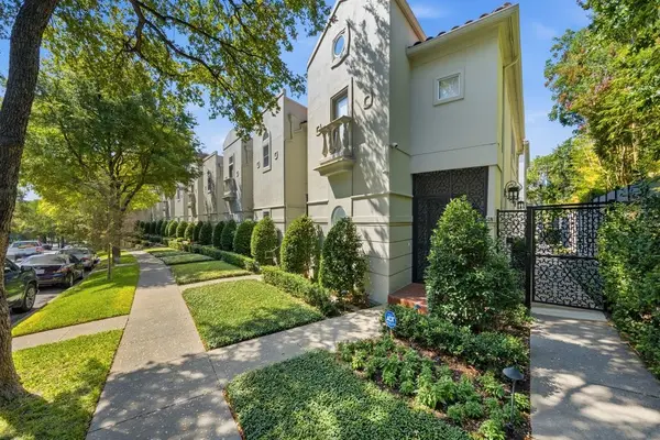3707 Gilbert Avenue #17, Dallas, TX 75218