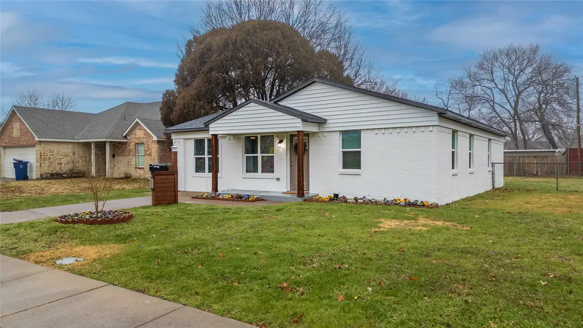 1213 Bowie Street, Garland, TX 75040 - #1